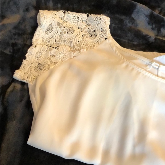 ⭐️Blouse with Lace Short Sleeves - Picture 3 of 4